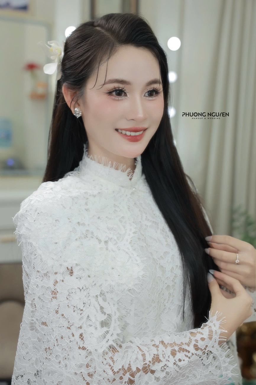 Áo dài cưới trắng thanh lịch