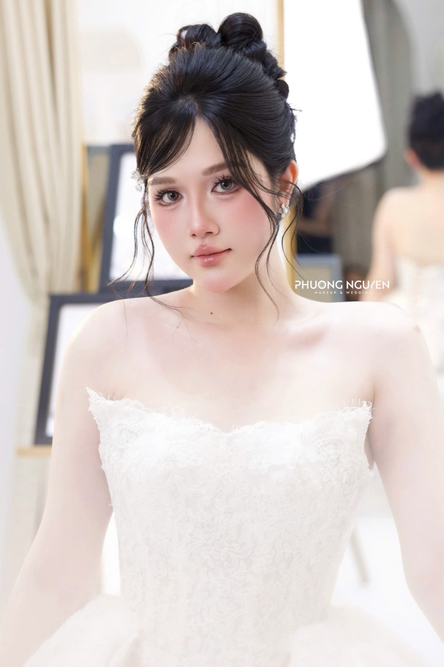 Cô dâu được makeup tận tâm tại Phương Nguyễn Studio