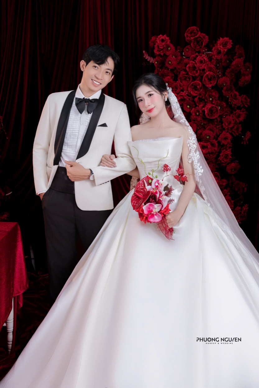 Ảnh cưới studio tại Phương Nguyễn Studio